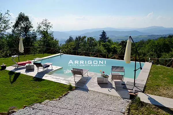 Piscina sfioro infinito sulle colline di Firenze – foto 1